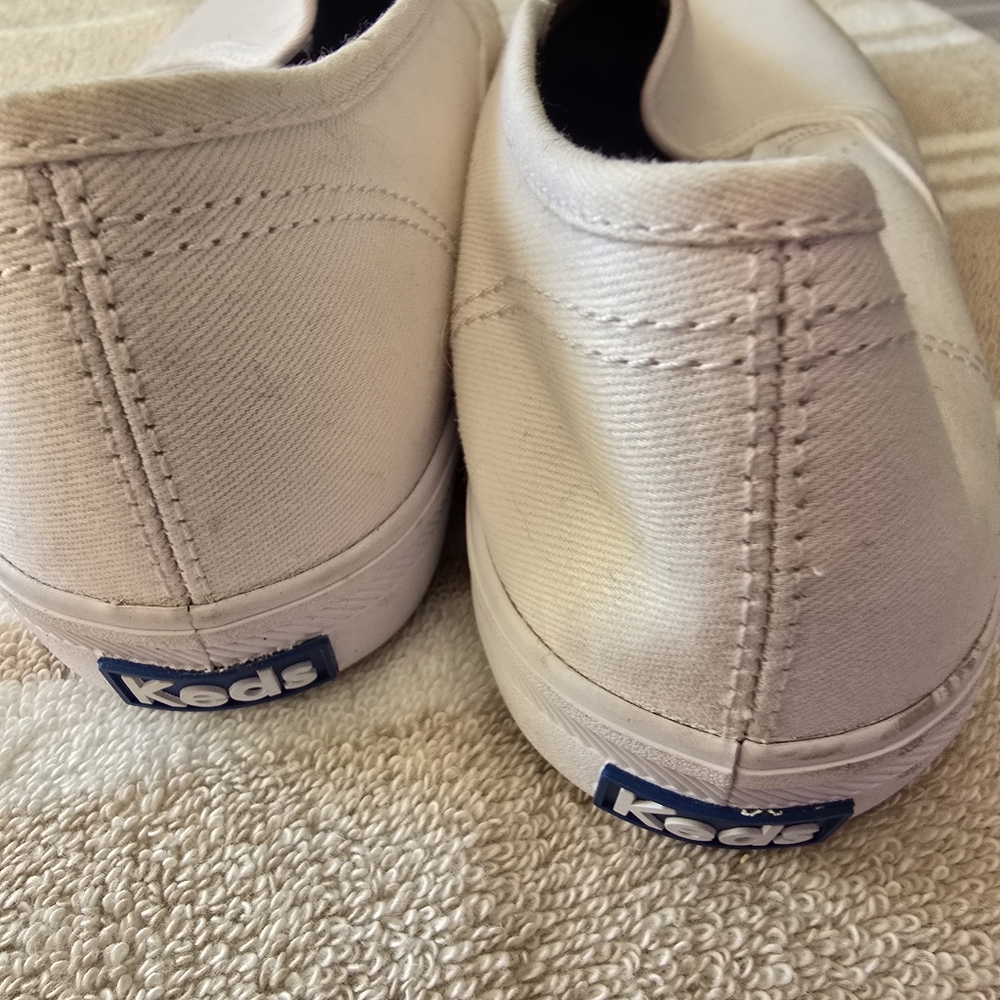 Keds Slip On Shoe - Picture 3 of 4